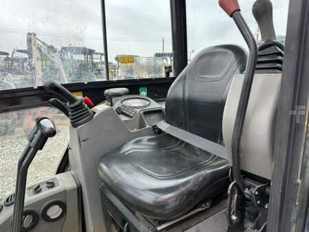 Minibagger 2016 Bobcat E17 Cabine à 14500€ HT (6)