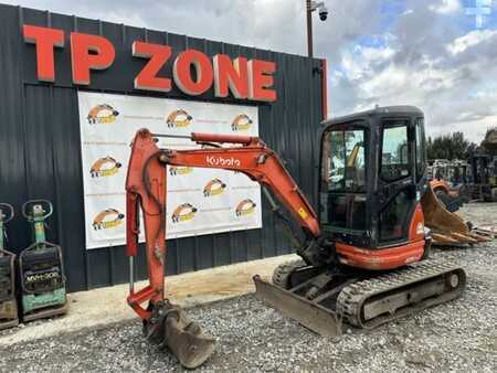 Kubota U25-3 Cabine à 18500 E HT