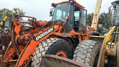 Wheel Loaders 2015 Doosan DL350-5 (1)