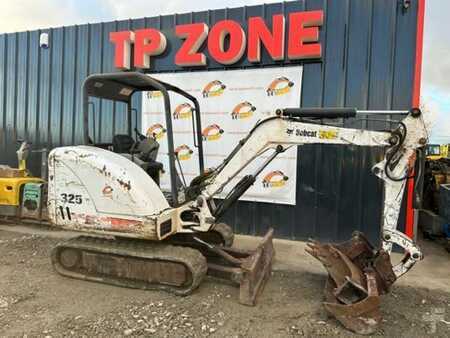 Minibagger 2005 Bobcat 325 à 14500 € NET (10)