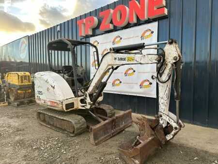 Minibagger 2005 Bobcat 325 à 14500 € NET (3)