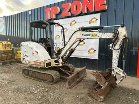 Bobcat 325 à 14500 € NET