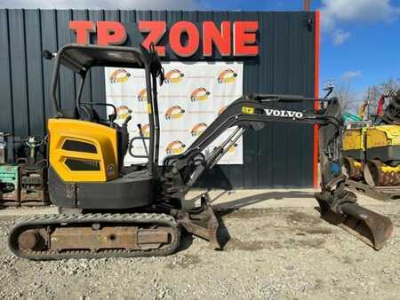 Mini-koparki 2019 Volvo ECR25D (1)