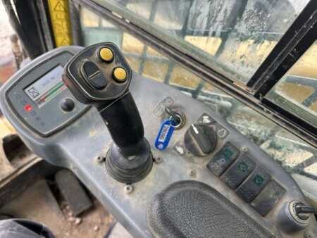 Sonstige 2018 Gehl RT175 High Flow Joystick Clim à 29900 € HT (7)
