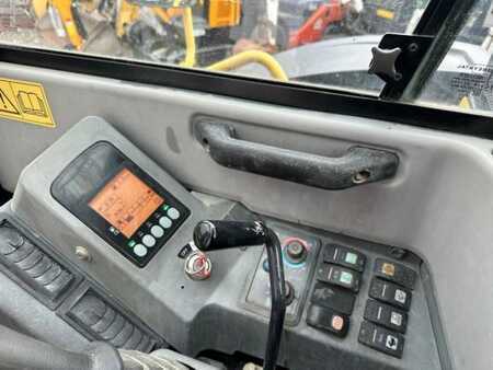 Mini excavators 2018 Yanmar VIO80-1A (10)