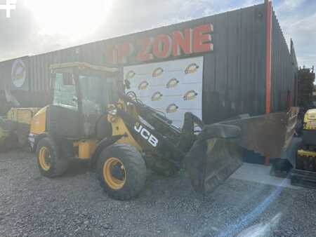 Kolové nakladače 2013 JCB 406 (7)