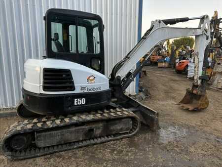 Mini-koparki 2012 Bobcat E50 (1)