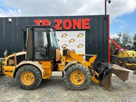 Pyöräkuormaajat 2000 JCB 408 B (3)