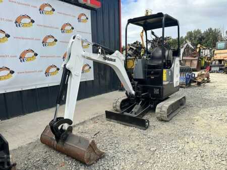 Mini kotrógép 2015 Bobcat E17 (6)
