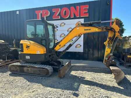 Minibagry 2016 Bobcat E35 (3)