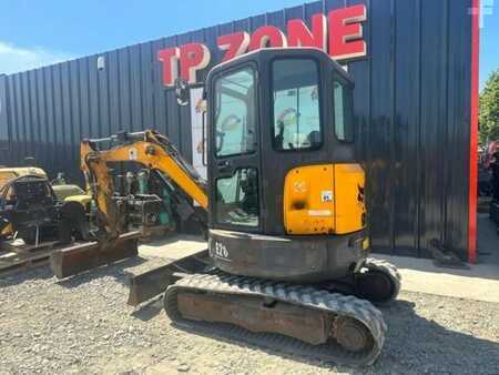 Minibagry 2017 Bobcat E26 (2)