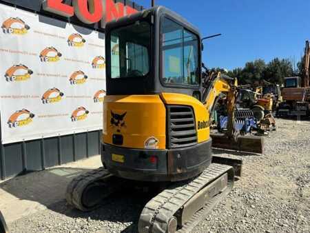 Minibagry 2016 Bobcat E26 (3)