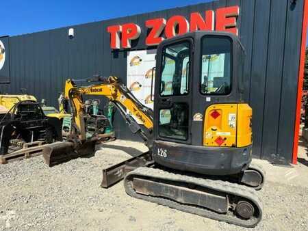 Minibagry 2016 Bobcat E26 (6)