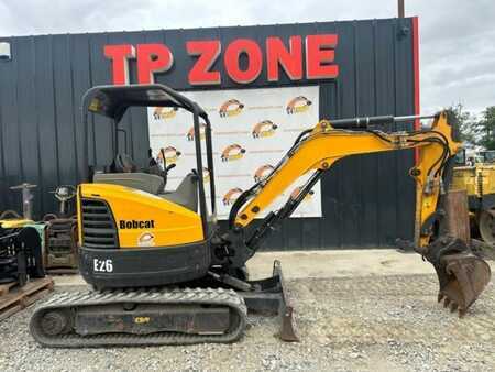 Mini excavators 2016 Bobcat E26 (1)