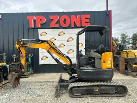 Mini excavators 2016 Bobcat E26 (6)