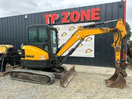 Mini excavators 2016 Bobcat E35 (5)