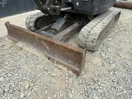 Mini excavators 2016 Bobcat E35 (7)