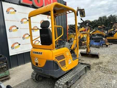 Mini kotrógép 2017 Yanmar SV18 (4)