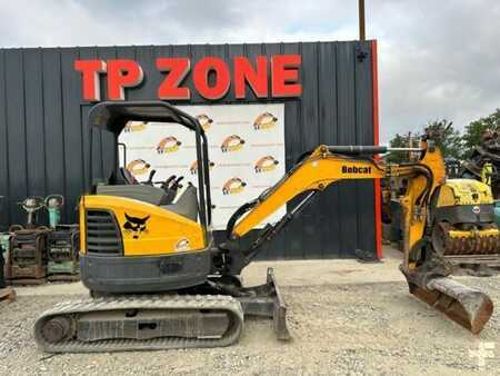 Mini excavators 2017 Bobcat E26 (1)