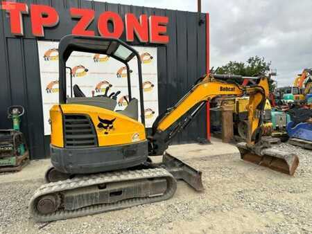 Mini excavators 2017 Bobcat E26 (5)