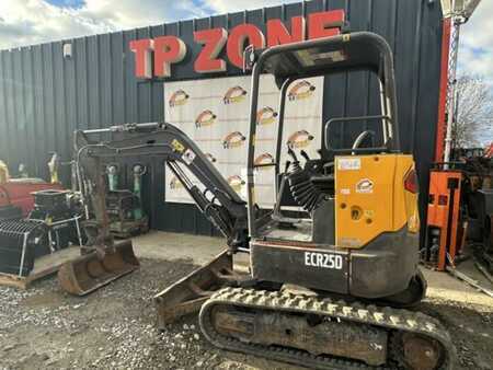 Minibagger 2017 Volvo ECR25D (15)