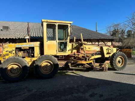 Gradere 1978 John Deere 570 A (1)
