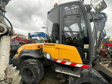 Escavatori gommati 2016 Mecalac NEW 12MTX À 45 900 E HT (2)