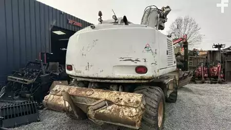 Mobilbagger 2005 Case WX165 à 13800 € HT ( Problème avancement) (12)