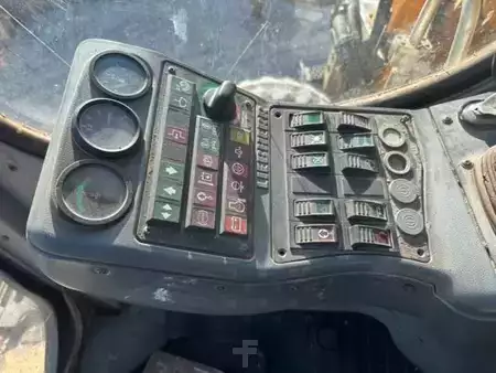 Mobilbagger 2006 Liebherr A314 (19)