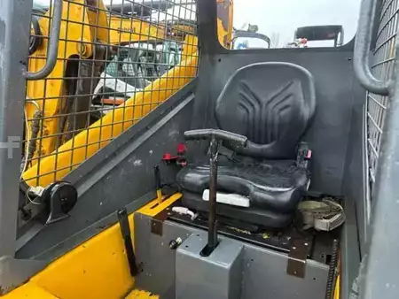 Compact Loaders 1989 Mustang 930A à 8500 € HT (10)