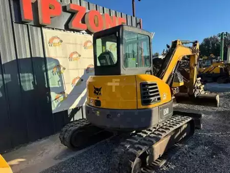 Mini pelle 2016 Bobcat E50 à 28 500 € HT (14)