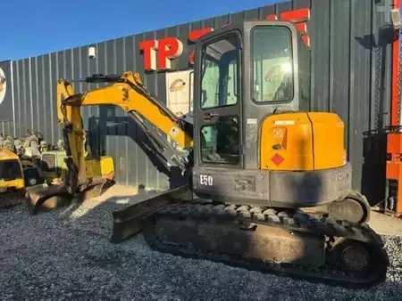 Mini pelle 2016 Bobcat E50 à 28 500 € HT (18)