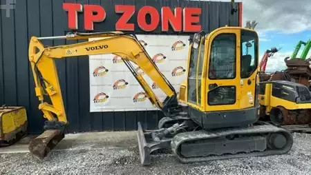 Mini kotrógép 2011 Volvo ECR58 PLUS à 19 900 € HT (9)
