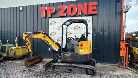 Mini pelle 2017 Bobcat E26 (10)