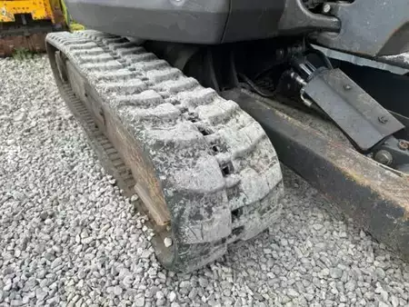 Mini pelle 2017 Bobcat E26 à 18 500 € HT (17)