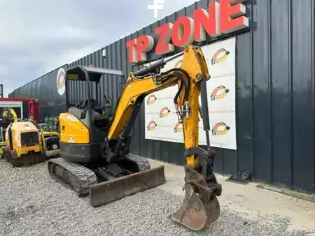 Mini pelle 2017 Bobcat E26 à 18 500 € HT (3)