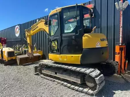 Minibagger 2011 Komatsu PC80MR-3 à 28 500 € HT (2)