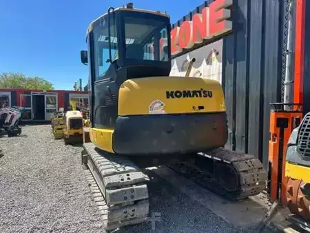 Minibagger 2011 Komatsu PC80MR-3 à 28 500 € HT (4)