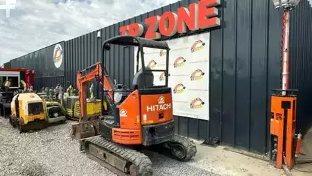 Minibagry 2017 Hitachi ZX26U-5 (5)