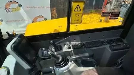 Minibagry 2024 JCB 50Z-2 (11)