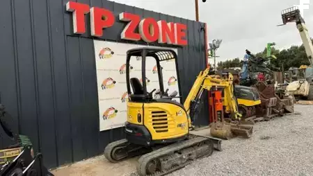 Minigraver 2019 Yanmar VIO27-6 Canopy à 21500 € HT (14)