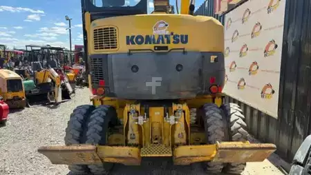 Wheel Excavators 2016 Komatsu PW98MR-8 à 39 900 € HT (3)