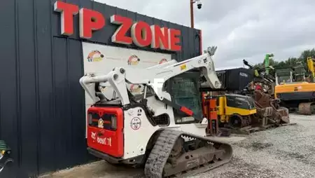 Pozostałe 2021 Bobcat T870 HF - Equipé Forestier Clim à 64 900 € HT (18)