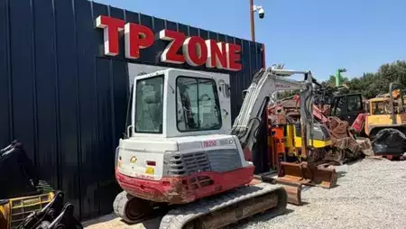 Minigraver 2018 Takeuchi TB250 (12)