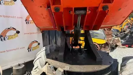Minidumpperit 2014 Ausa D600APG (3)