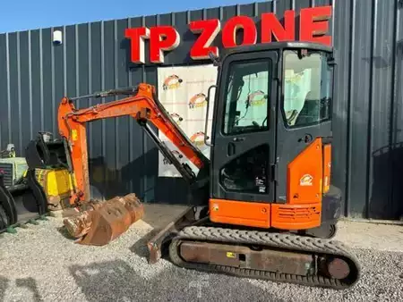 Minibagry 2019 Hitachi ZX26U-5A CR (16)