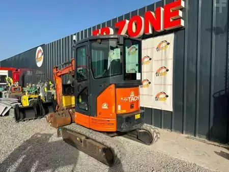 Minibagry 2019 Hitachi ZX26U-5A CR (4)