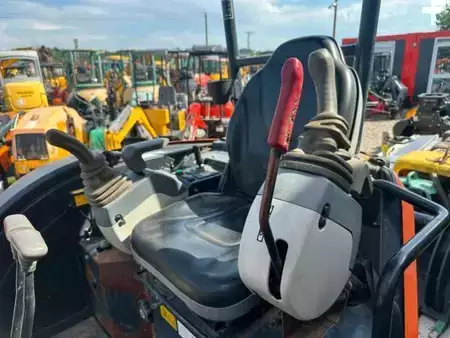 Minibagry 2019 Hitachi ZX26U-5A (10)