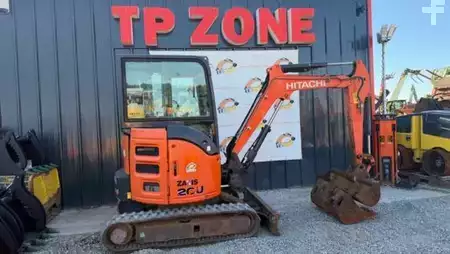 Minibagry 2019 Hitachi ZX26U-5A CR (1)