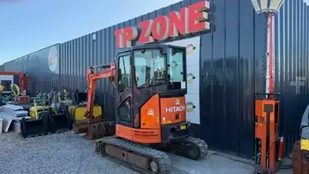 Minibagry 2019 Hitachi ZX26U-5A CR (16)